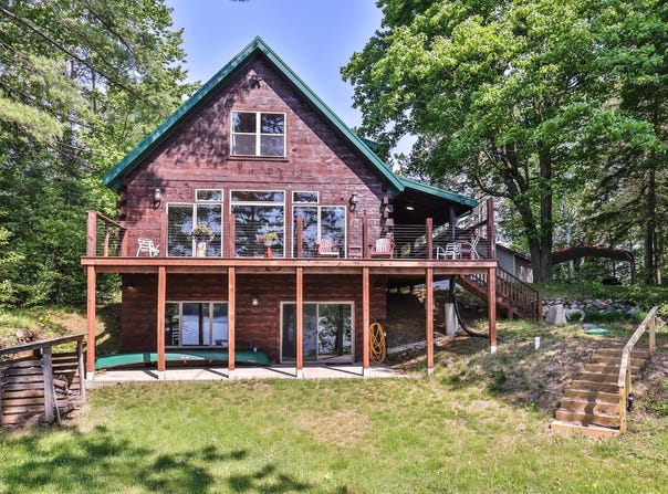 5618n ROBIN DR, Mercer, WI 54547