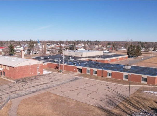 132 1st Avenue S, Motley, MN 56466