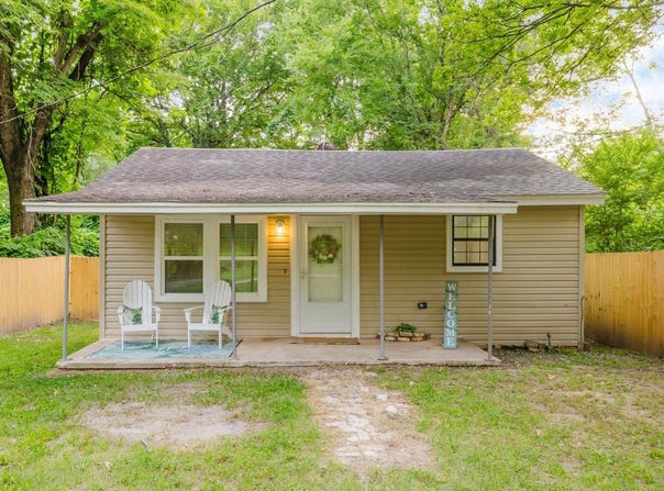 1317 Central, Benton, AR 72015