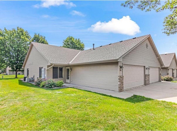 141 S Elm Street, Belle Plaine, MN 56011