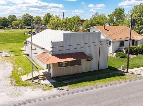 605 S Laurel Street, Staunton, IL 62088