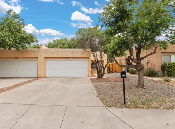 455 COLONIAL Avenue SW, Los Lunas, NM 87031