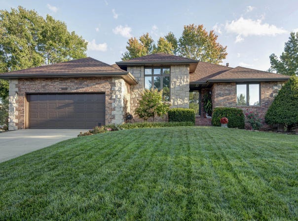 1501 E Bingham Street, Ozark, MO 65721