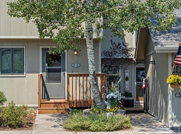 321 Big Horn Dr, Estes Park, CO 80517