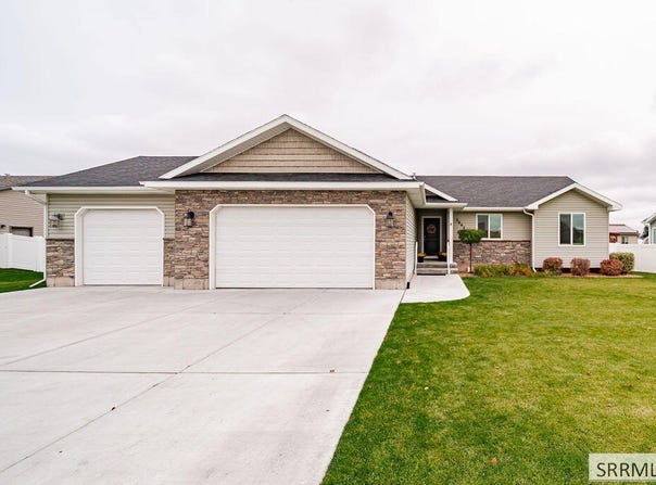 3002 Golden Rod Drive, Idaho Falls, ID 83401
