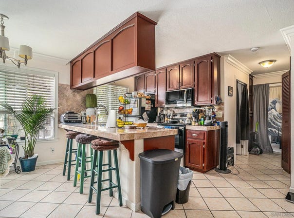 1284 Holly Ave., Imperial Beach, CA 91932