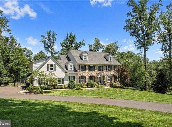 410 ROCKWOOD PATH, NEW HOPE, PA 18938
