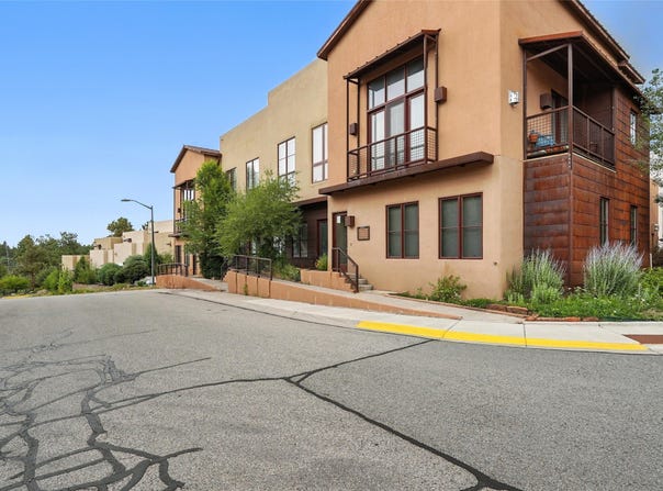 4715 Quemazon, Los Alamos, NM 87544
