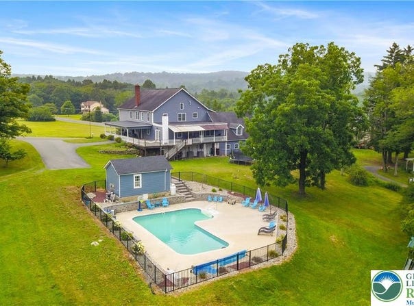 521 Greenview Drive, SAYLORSBURG, PA 18353