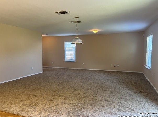 8163 Heights Valley, Converse, TX 78109