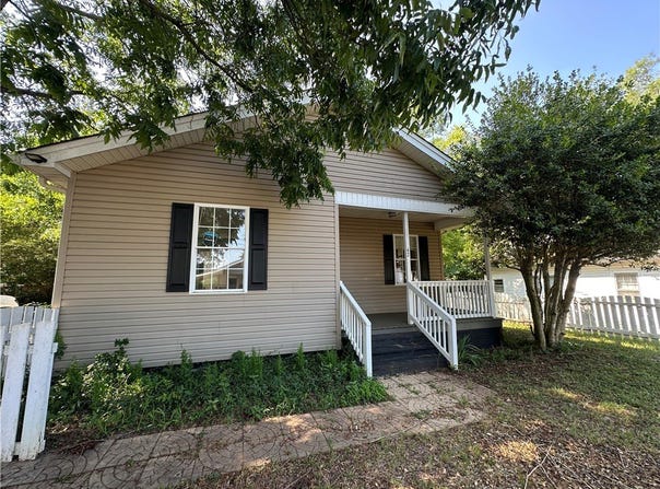 42 Sirrine Street, Seneca, SC 29678