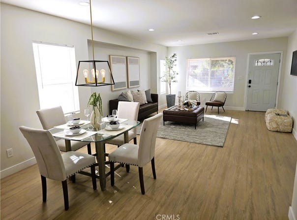 7040 3rd Avenue, Los Angeles, CA 90043