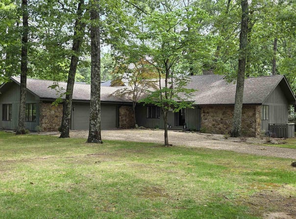 1064 Fox Chase Road, Heber Springs, AR 72543