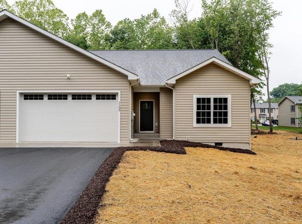 1103 ASPEN AVE, GROTTOES, VA 24441