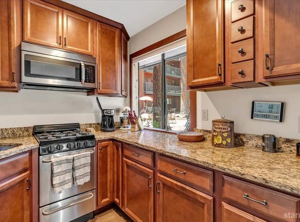 516 Emerald Bay Road, South Lake Tahoe, CA 96150