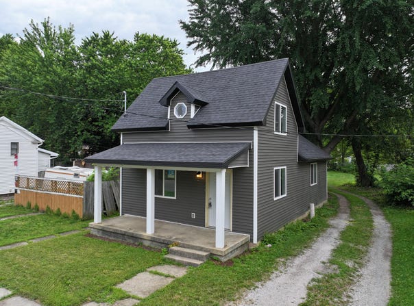 221 Park Street, La Porte, IN 46350