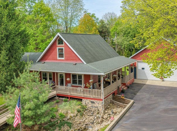 61258 Quinnesec Road, Cassopolis, MI 49031