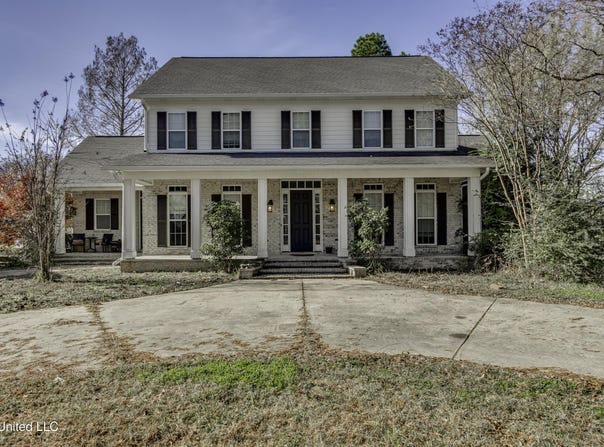 4299 Tank Road, Terry, MS 39170