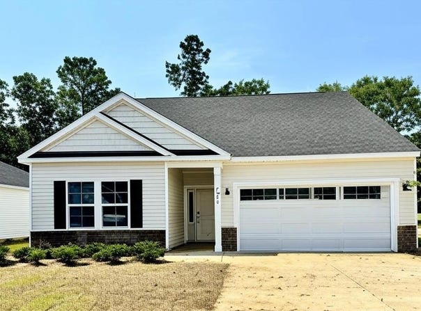 1931 Deercreek Drive, Manning, SC 29102