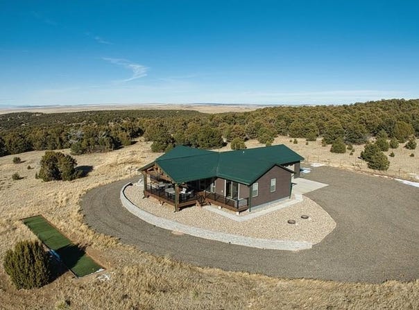 517 Trailsend Rd, Walsenburg, CO 81089