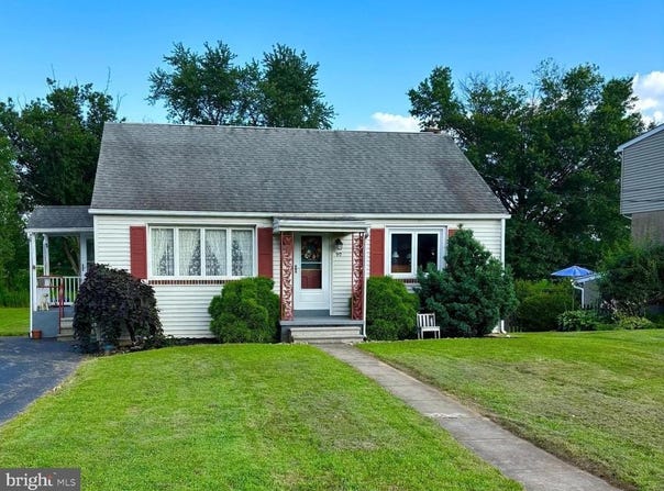 90 JACKSON ROAD, GILBERTSVILLE, PA 19525