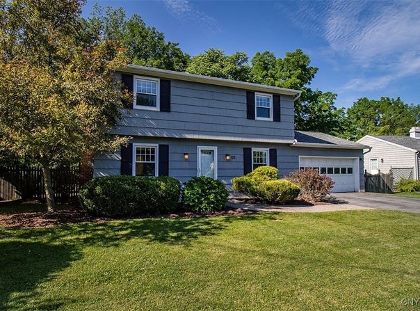 123 Brookside Lane, Manlius, NY 13066