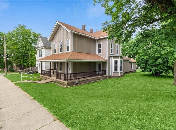 324 W Sandusky Avenue, Bellefontaine, OH 43311