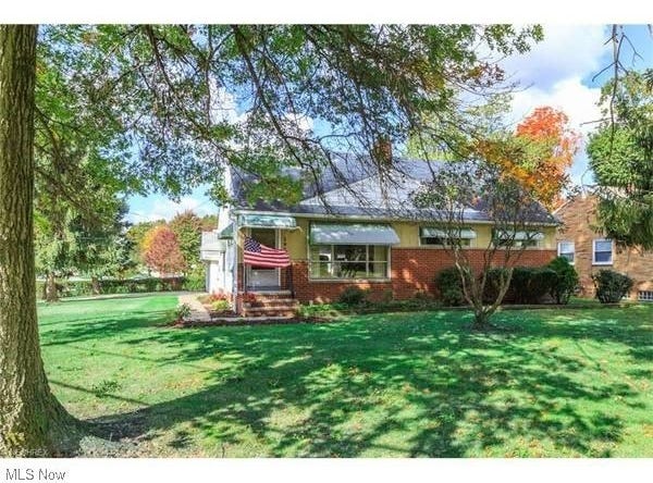 298 Richmond Road, Richmond Heights, OH 44143