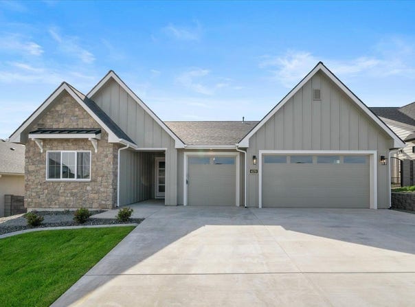 4170 Clover Rd, Richland, WA 99352