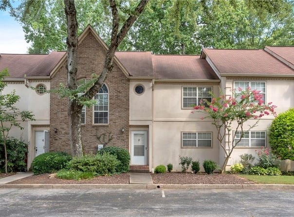 303 Bridge Lane SE, Smyrna, GA 30082