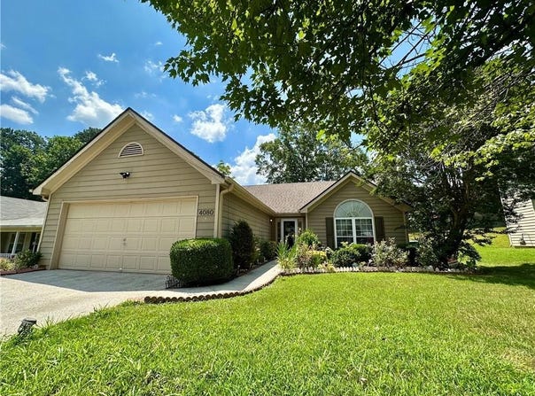 4080 Landress Park Drive NW, Lilburn, GA 30047