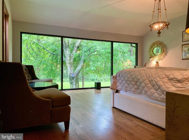 881 COX ROAD, MOORESTOWN, NJ 08057
