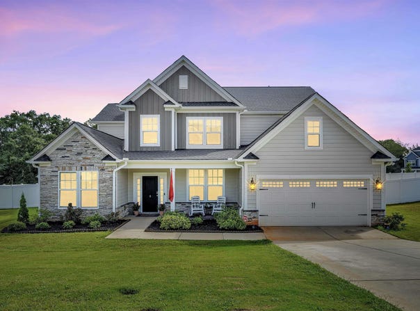 2 Stony Run Lane, Simpsonville, SC 29681