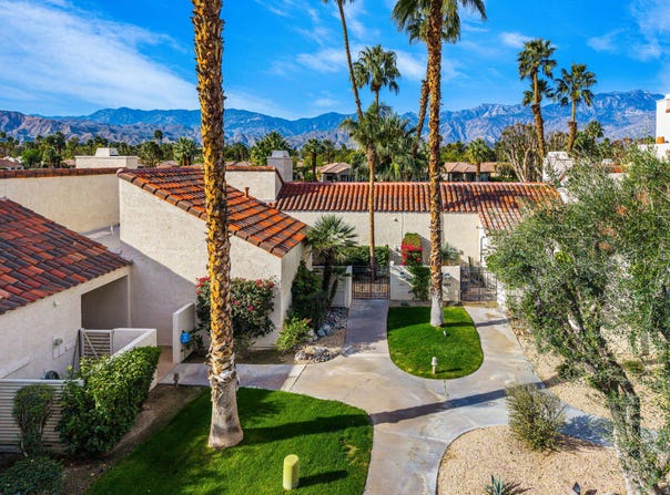 446 Sunningdale Drive, Rancho Mirage, CA 92270