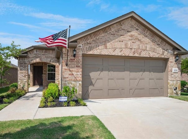 1231 Freedom Lane, Little Elm, TX 76227