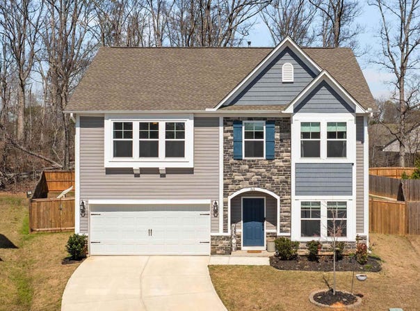 304 Videre Woods Court, Piedmont, SC 29673