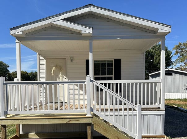 5220 Greenwich Rd, Seville, OH 44273