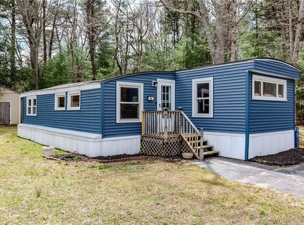 56 Park Lane, Coventry, RI 02816