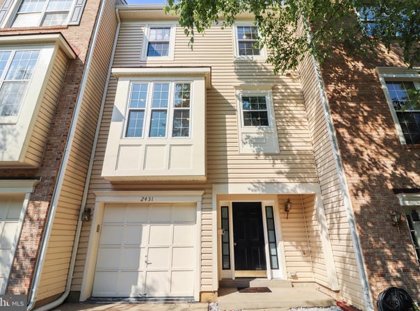 2431 CLOVER FIELD CIRCLE, HERNDON, VA 20171