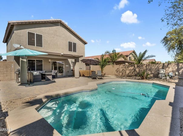 1061 E PONCHO Lane, San Tan Valley, AZ 85143