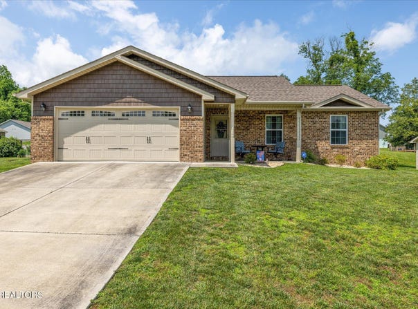2250 Murphys Chapel Drive, Sevierville, TN 37876