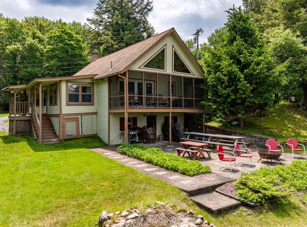14 Neodak Shores Road, Inlet, NY 13360