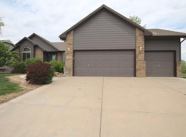 14822 W Lynndale St, Wichita, KS 67235