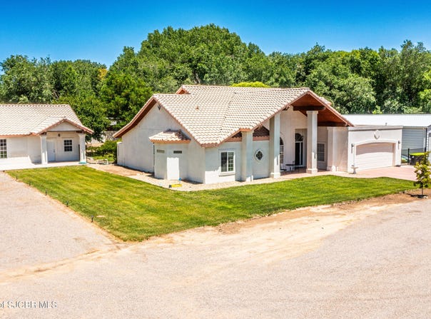 490 RUTH Lane, Bloomfield, NM 87413