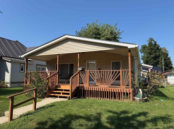 267 N East Street, Spencer, IN 47460-1405