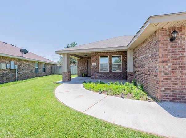 753 Shepherd Circle, Andrews, TX 79714