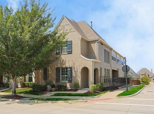 657 Surrey Lane, Flower Mound, TX 75022