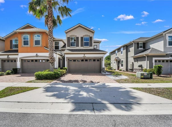 3661 BRIGHTON PARK CIRCLE, ORLANDO, FL 32812