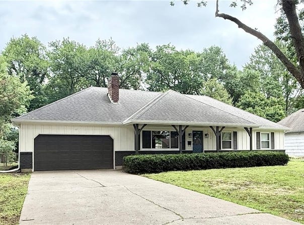 7515 Arlington Avenue, Raytown, MO 64138