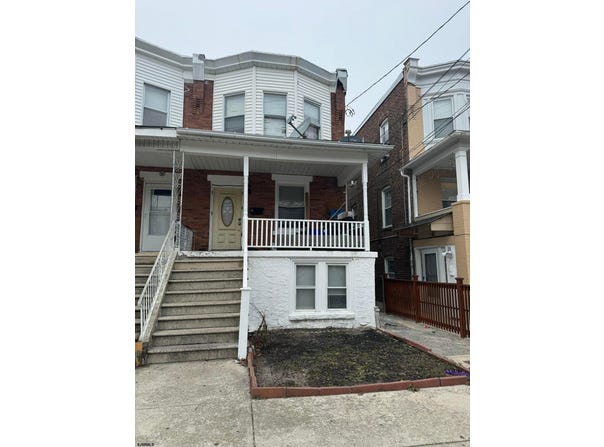 3107 FAIRMOUNT Ave, Atlantic City, NJ 08401